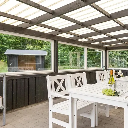 Holiday home 4 Bedroom Lovely In Oksbol (Syddanmark)